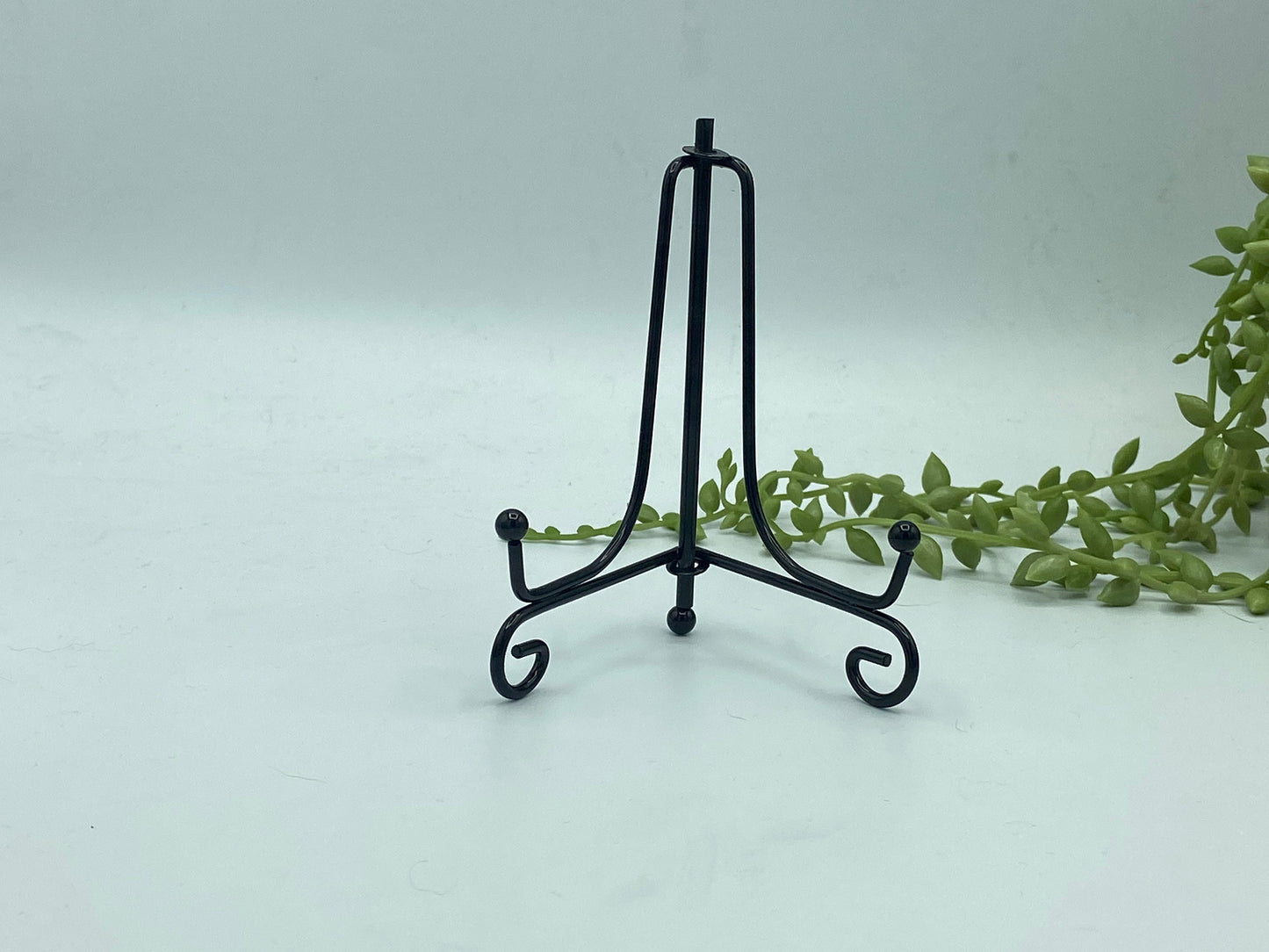 Decorative Iron Stand, Black Metal Easel, Crystal slab display holder, gemstone specimen stand, plate stand