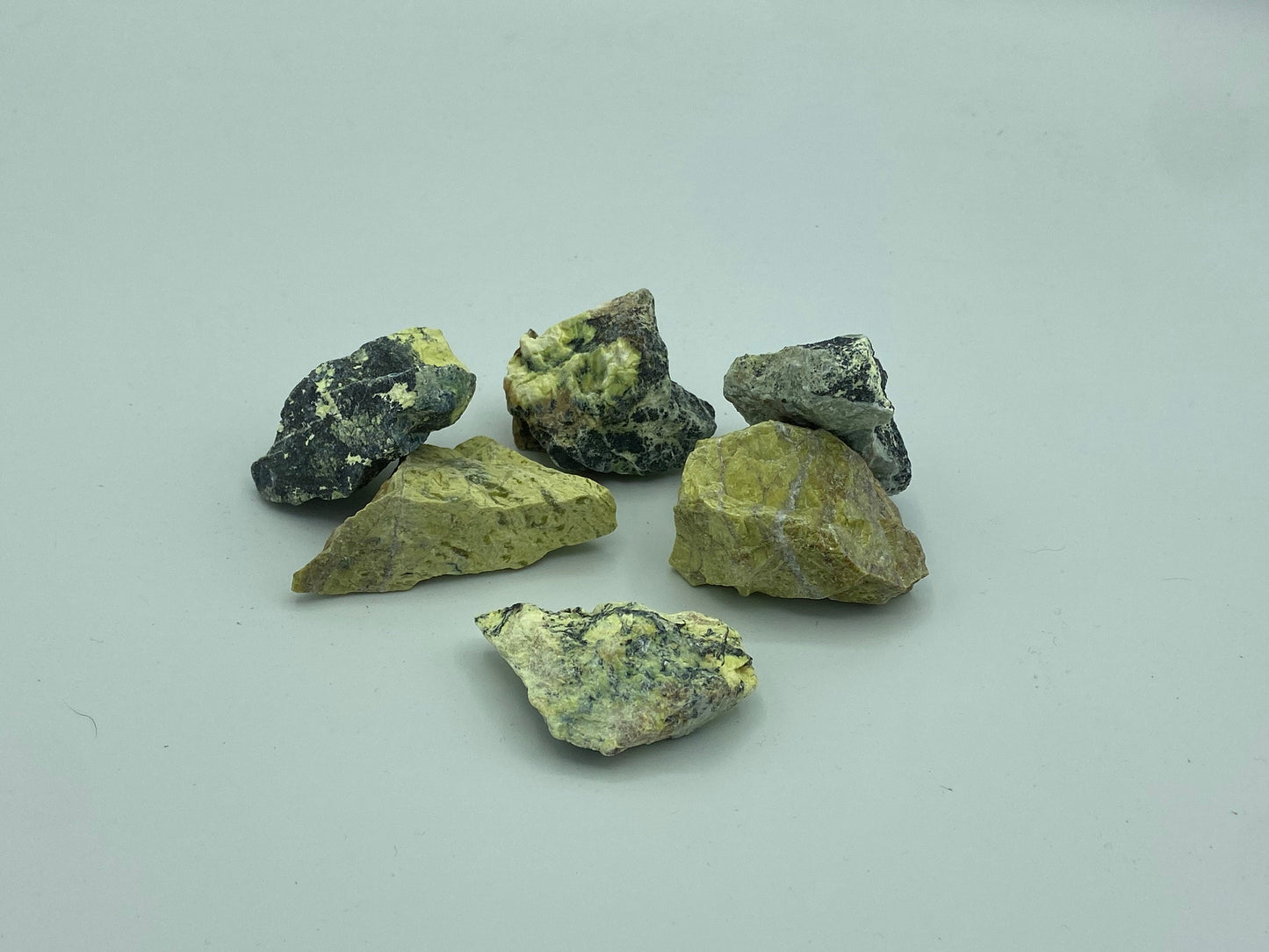 Serpentine, Raw Serpentine Formation, Rough Specimen Cluster, Mineral, Healing Crystals - Gems