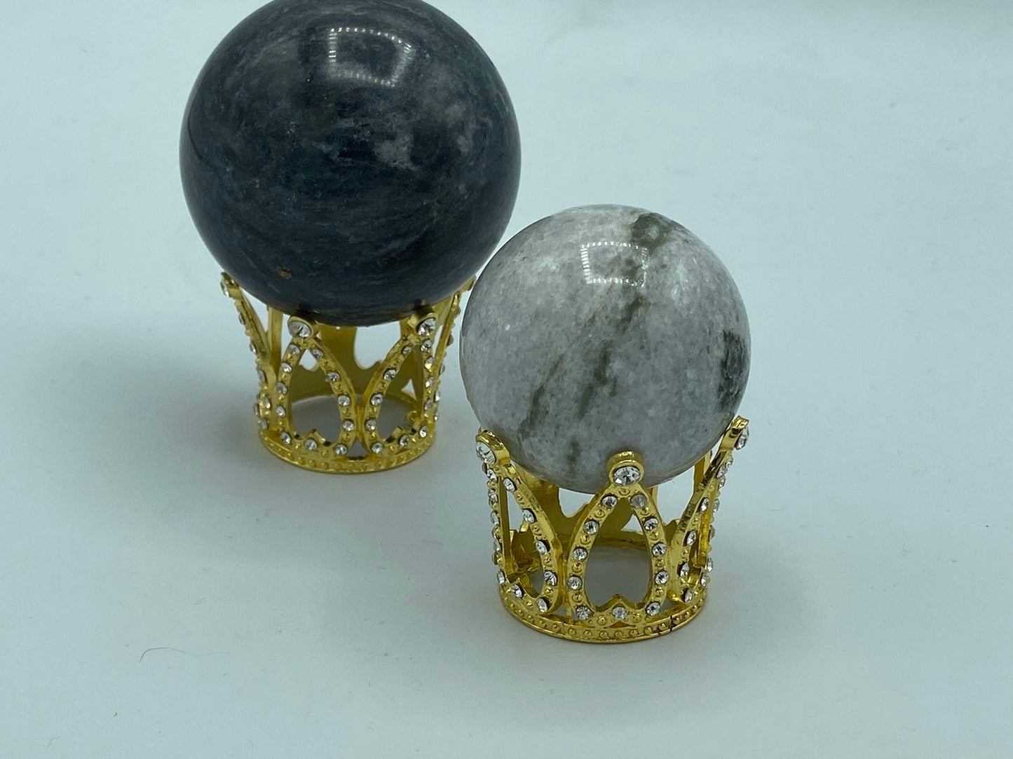 Medium Crown Sphere Stand, gold sphere stand, diamond style crown.