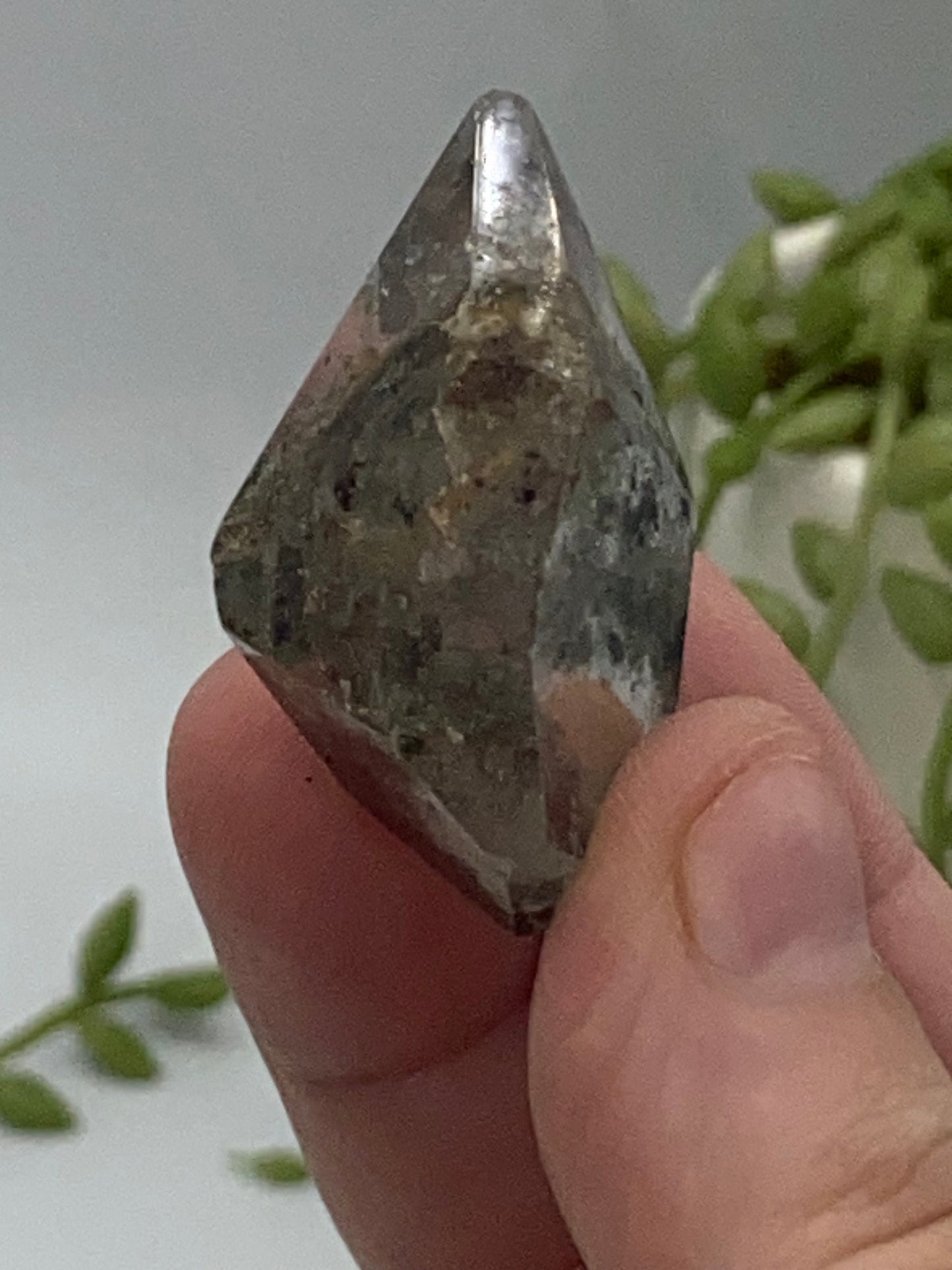 Garden quartz freeform (C), cute garden quartz crystal specimen, lodolite, shamanic stone, ghost quartz, phantom quartz, landscape quartz