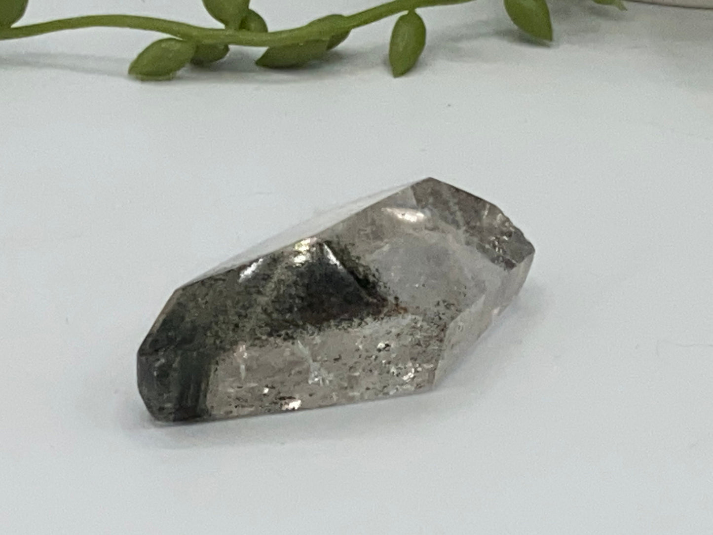 Garden quartz freeform (K), cute garden quartz crystal specimen, lodolite, shamanic stone, ghost quartz, phantom quartz, landscape quartz