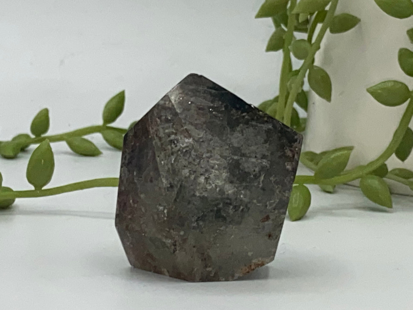 Garden quartz freeform (S), cute garden quartz crystal specimen, lodolite, shamanic stone, ghost quartz, phantom quartz, landscape quartz
