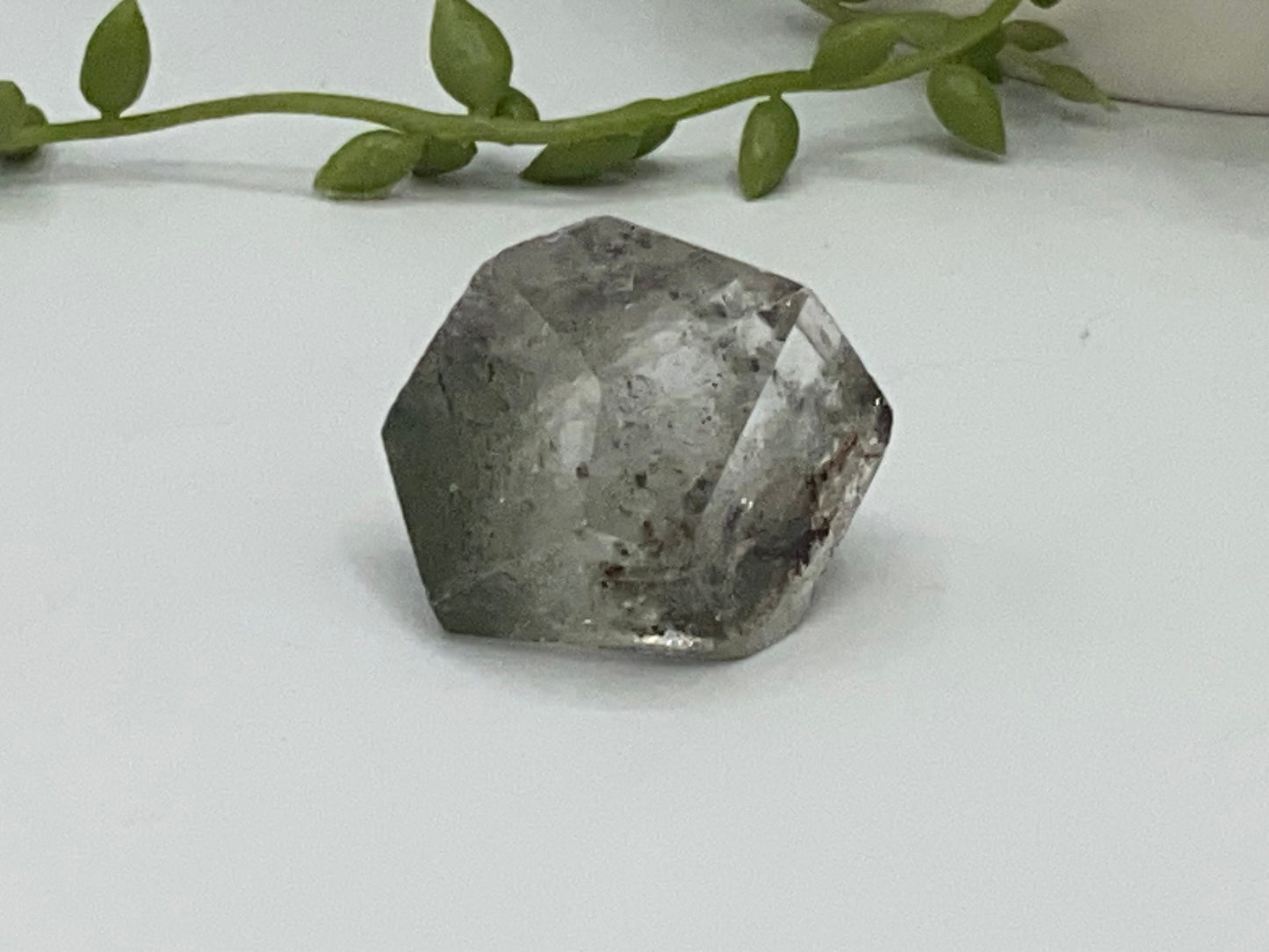 Garden quartz freeform (I), cute garden quartz crystal specimen, lodolite, shamanic stone, ghost quartz, phantom quartz, landscape quartz