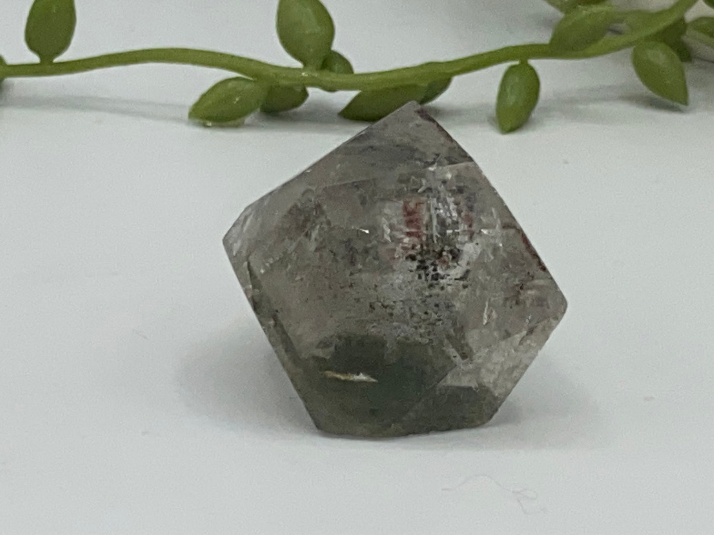 Garden quartz freeform (M), cute garden quartz crystal specimen, lodolite, shamanic stone, ghost quartz, phantom quartz, landscape quartz