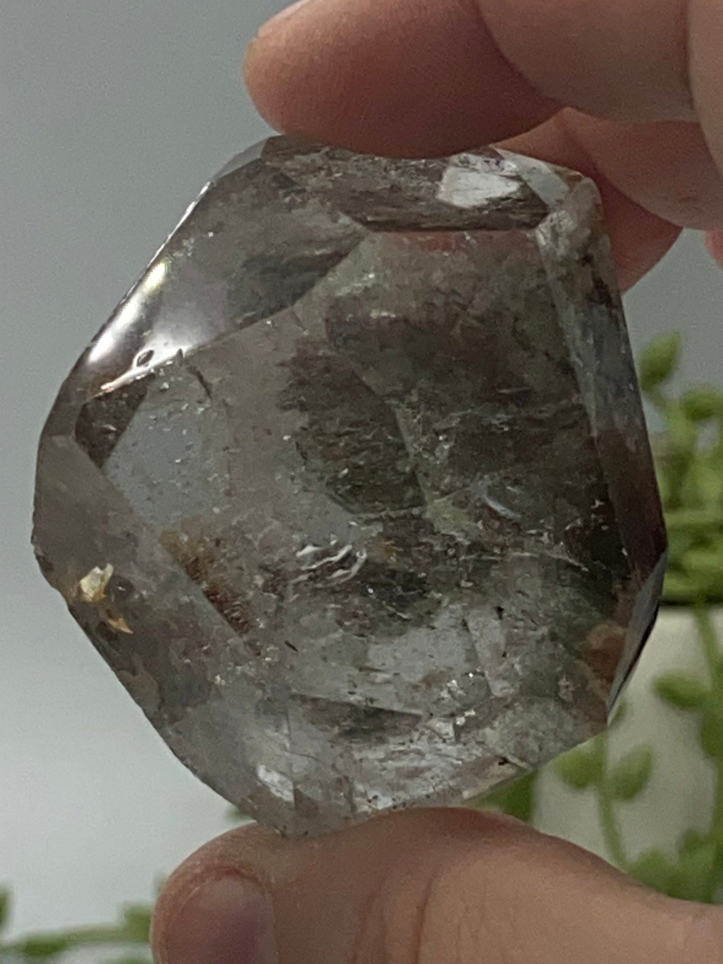 Garden quartz freeform (V), cute garden quartz crystal specimen, lodolite, shamanic stone, ghost quartz, phantom quartz, landscape quartz