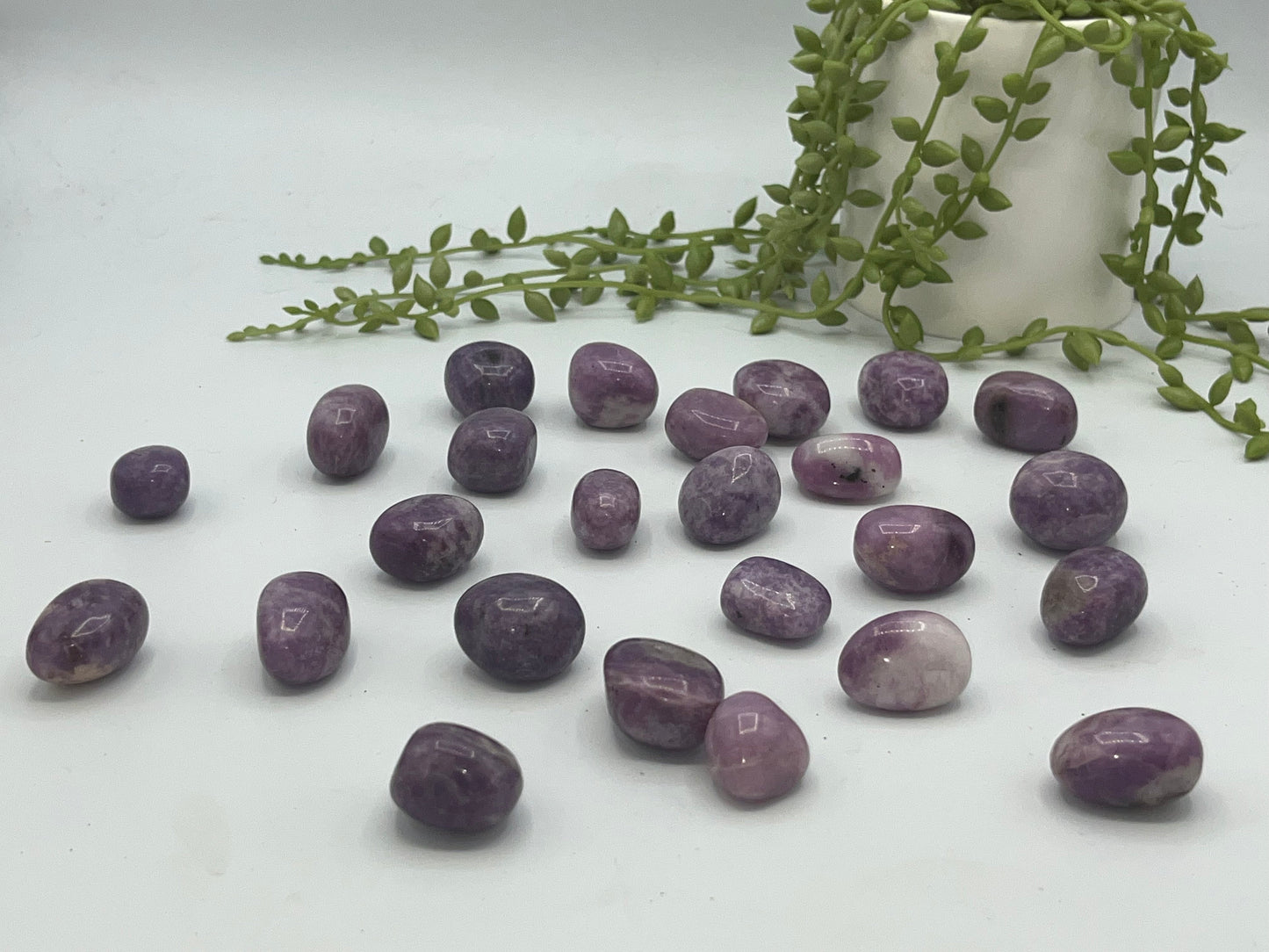 Lepidolite Tumble Stone, Crystal Natural Lepidolite Healing Crystals, Lepidolite lavender gemstone, Meditation, Lepidolite healing