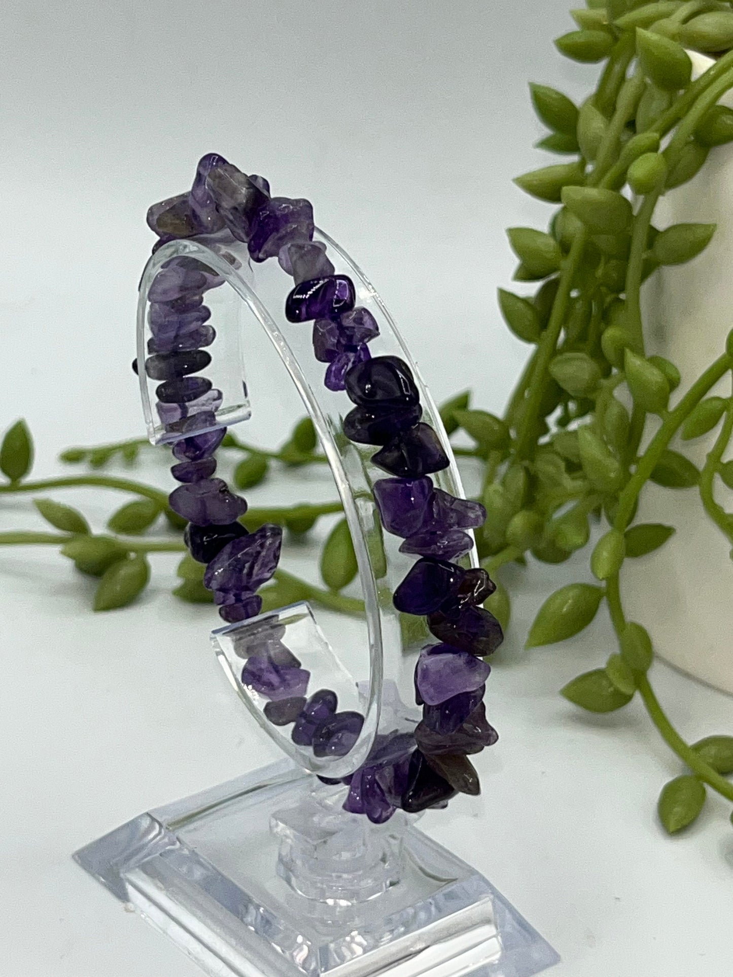 Dream/Chevron Amethyst chip bracelet, helps with meditation, depression, boosts immunity and removed negative energy