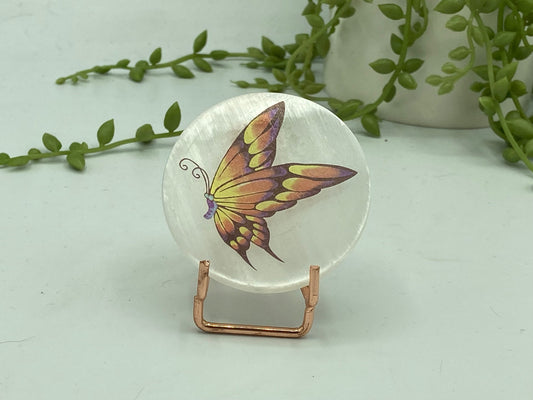 Pretty butterfly on Selenite/Gypsum/Satin Spar small sized charging plate, Approx 55mm, cleansing & recharging, butterflies pattern,