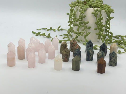 Mini Crystal tower, Crystal point, Rose Quartz, Clear Quartz, Ocean Jasper, Tigers Eye, Moss Agate, Adventurine, Mixed Mini Crystal Points