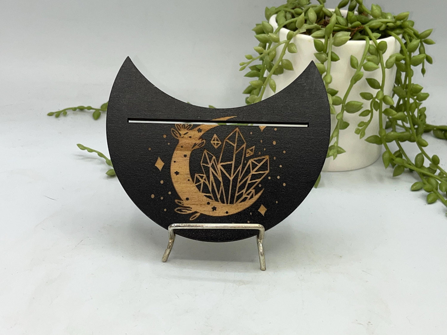 Tarot card of the day holder. Wooden moon with crystal cluster within the moon tarot/oracle card holder, card of the day, altar stand