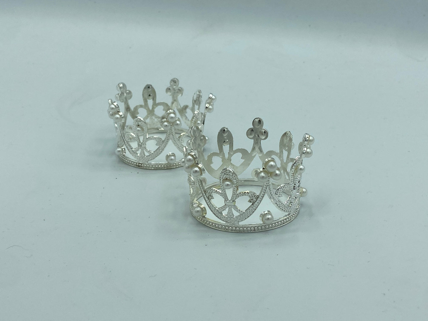 Large Crown Sphere Stand, silver sphere stand, pearl crown.