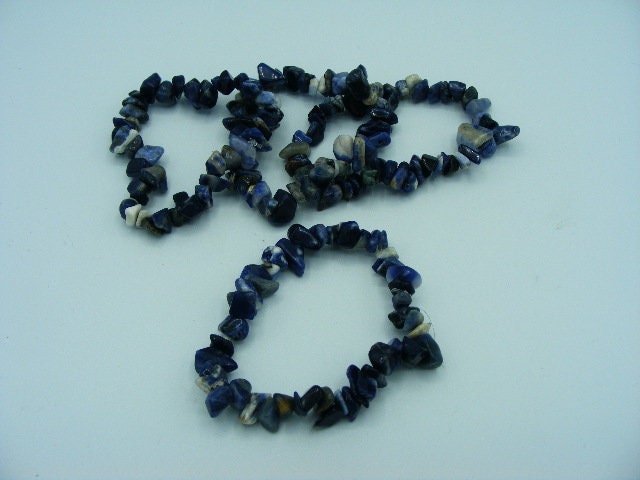 Sodalite bracelet, chip bracelet, Crystal Chip Gem Bracelet