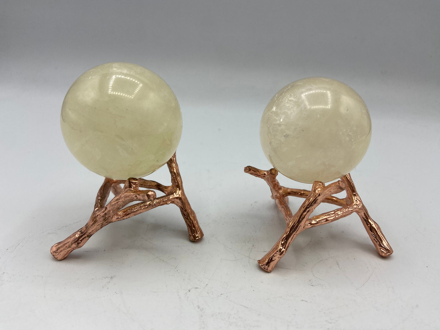 Yellow/lemon/cream calcite spheres with good flash,