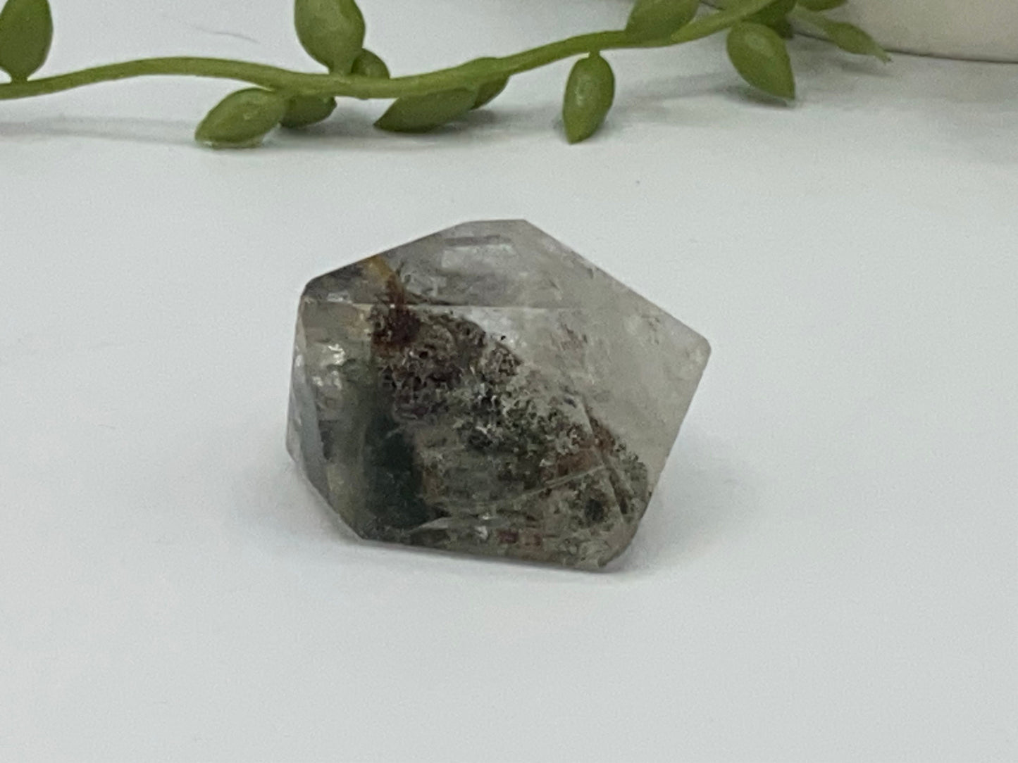 Garden quartz freeform (H), cute garden quartz crystal specimen, lodolite, shamanic stone, ghost quartz, phantom quartz, landscape quartz