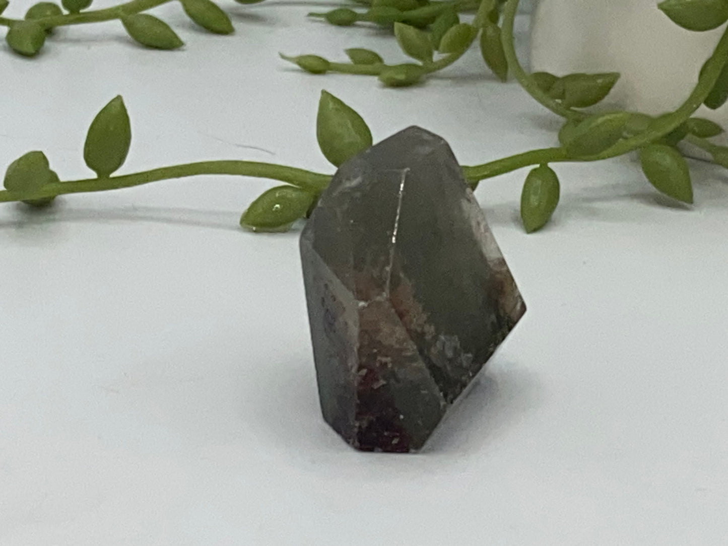 Garden quartz freeform (F), cute garden quartz crystal specimen, lodolite, shamanic stone, ghost quartz, phantom quartz, landscape quartz