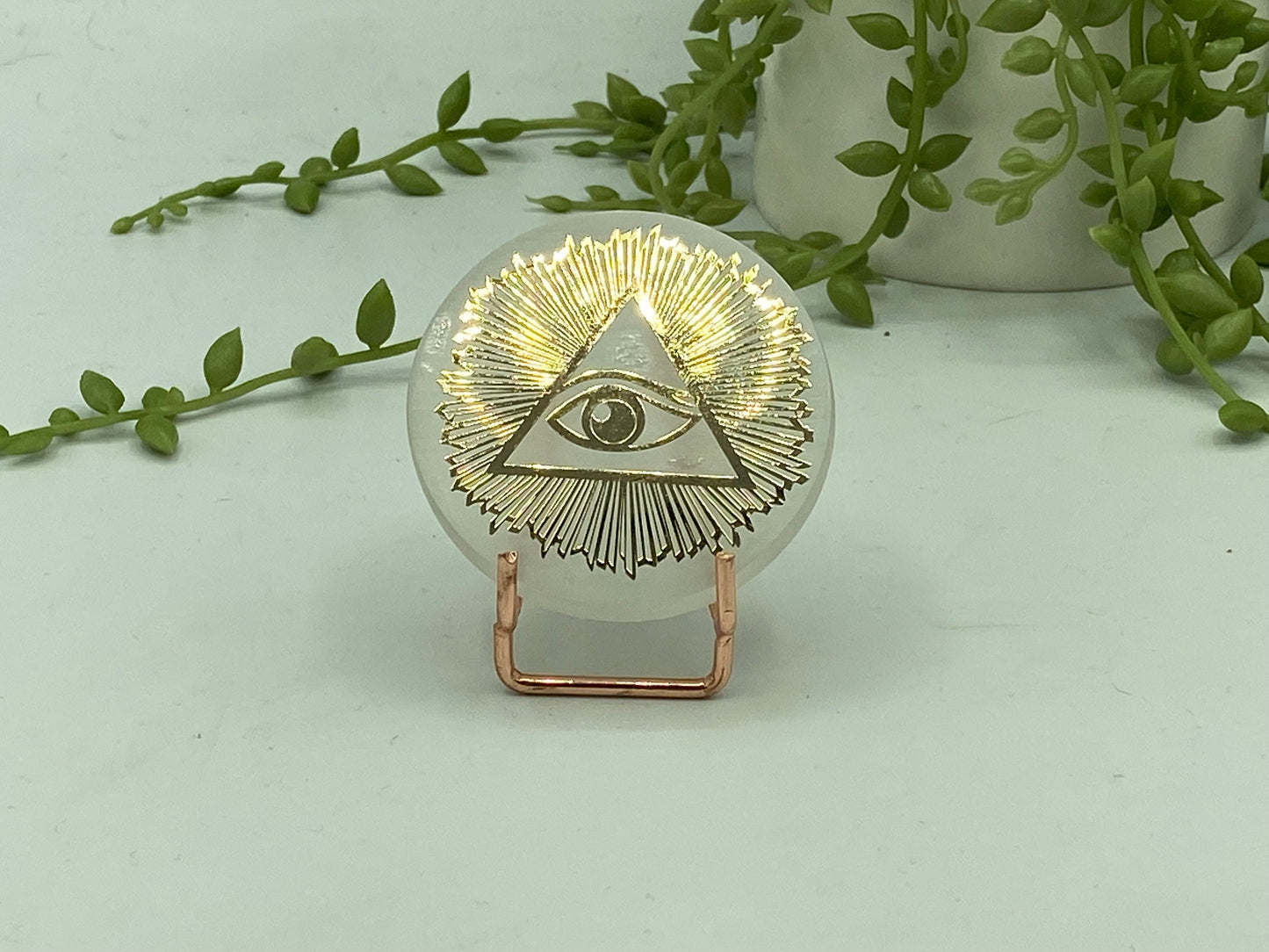 All seeing eye/Evil eye pattern on Selenite/Gypsum/Satin Spar small sized charging plate, Approx 55mm, cleansing and recharging,