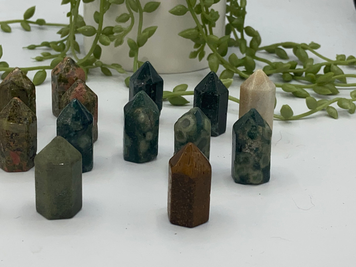 Mini Crystal tower, Crystal point, Rose Quartz, Clear Quartz, Ocean Jasper, Tigers Eye, Moss Agate, Adventurine, Mixed Mini Crystal Points