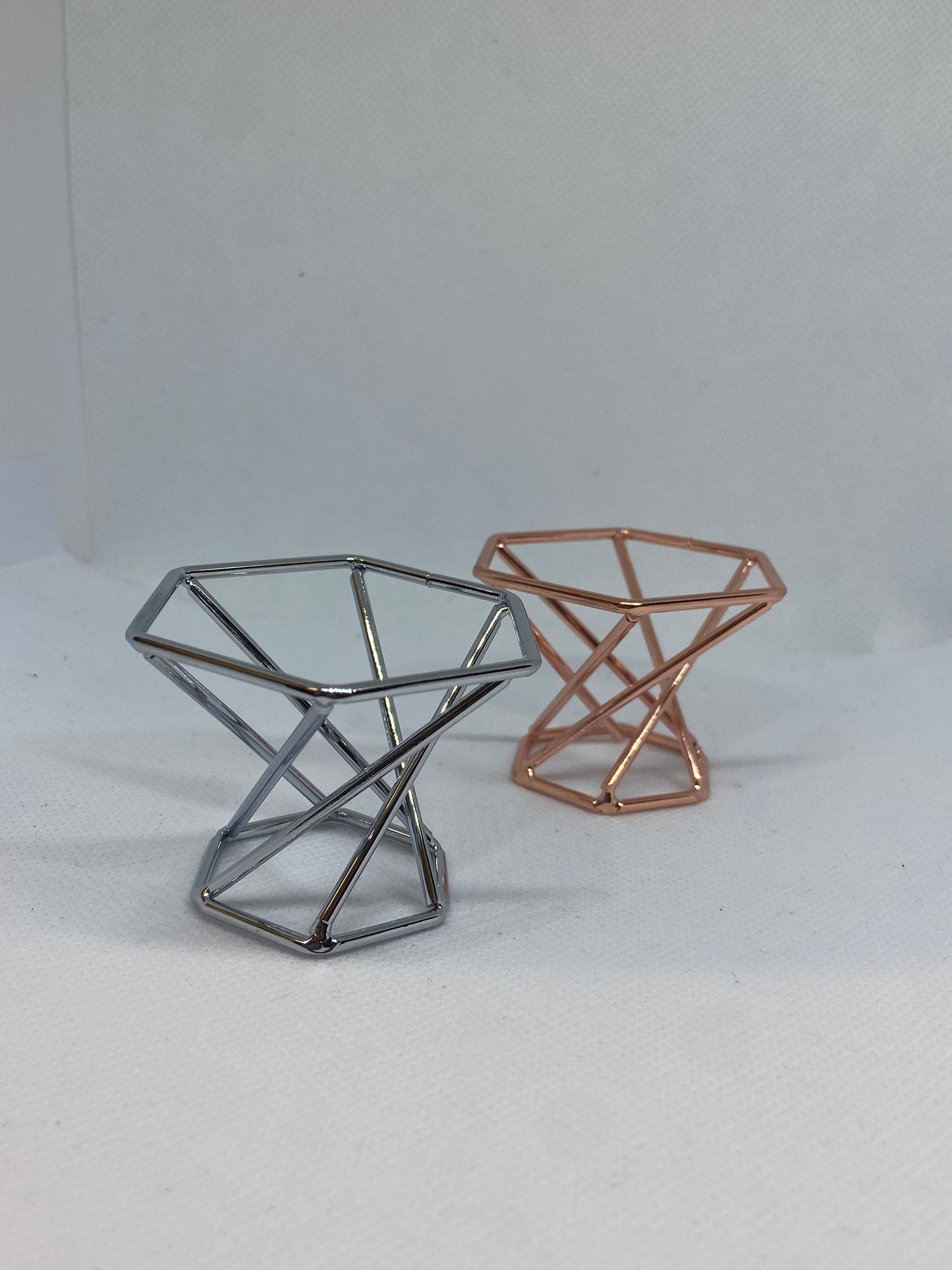 Geometric sphere/heart stand, modern style crystal display stand, silver/ rose gold reversible stand